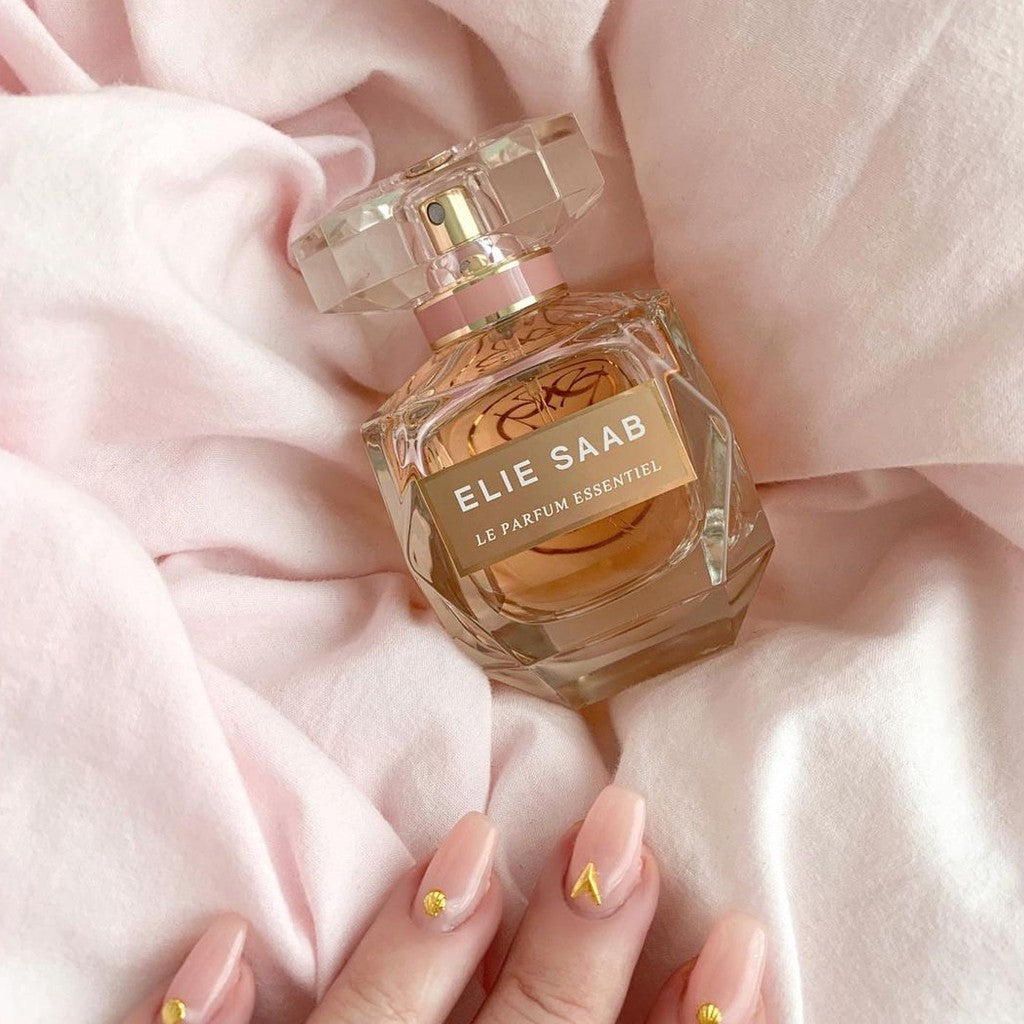 Le Parfum Essentiel Elie Saab for women